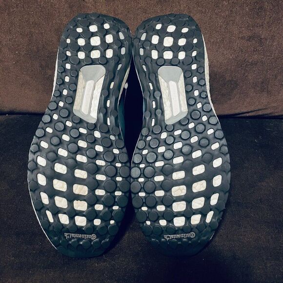 Adidas Ultraboost Ultra boost light blue parley 11 US womens excellent condition - Picture 7 of 9